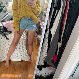 H&M High waisted Distressed Shorts